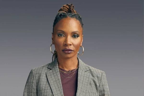 50 Facts About Shanola Hampton