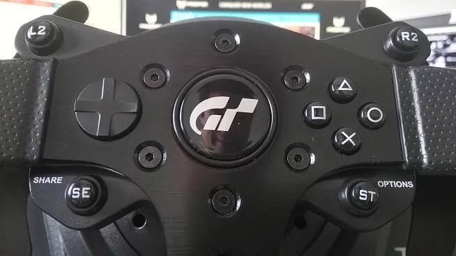 Klik pro zvětšení (Thrustmaster T300 RS GT Edition: Splňte si závodnický sen)