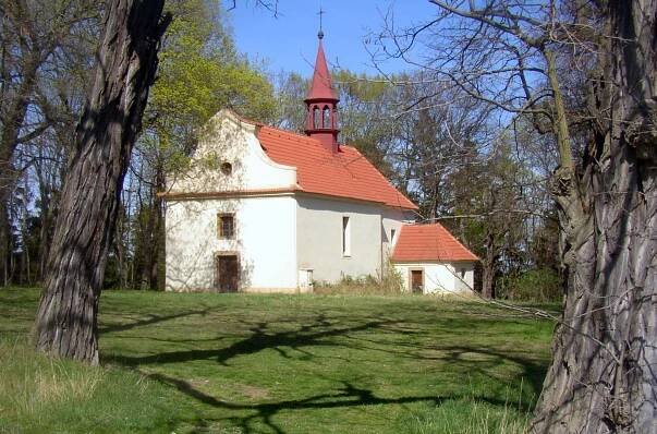 Soubor:Srbec CZ Holy Trinity Church 070.jpg – Wikipedie