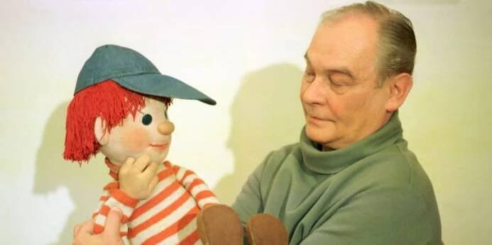 Josef Pehr jako loutkoherec účinkoval také v televizních pořadech pro děti, kde vodil maňáska Pepíčka. 
