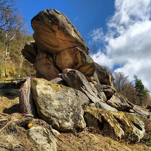 Hrad Pulčín - Lovec Hradov ®