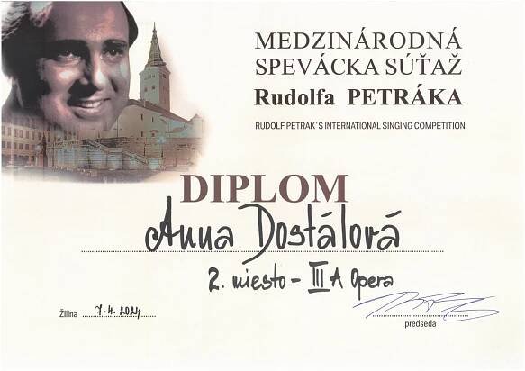 GRATULACE K UMÍSTĚNÍ NA MEZINÁRODNÍ PĚVECKÉ SOUTĚŽI - Konzervatoř Evangelické akademie