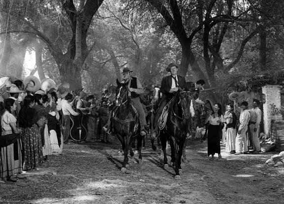 THE WILD BUNCH, Ernest Borgnine, William Holden, 1969