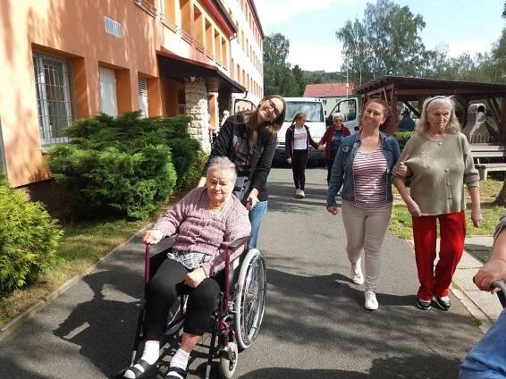 Rozloučení se s létem – Domov sociálních služeb Meziboří