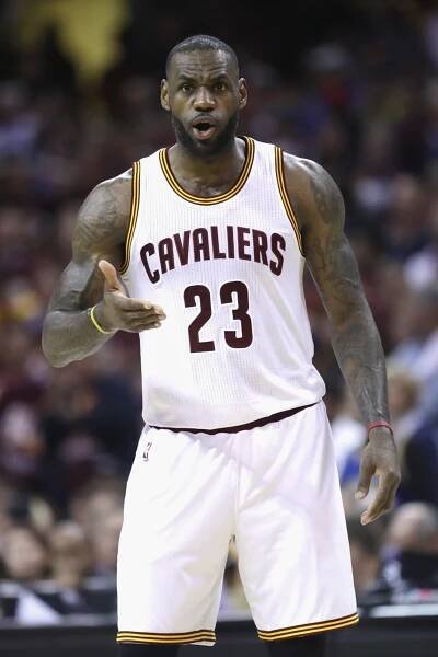 Bronz urval basketbalista LeBron James.