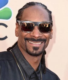 Snoop Dogg Just Invested in a Weed Delivery Startup