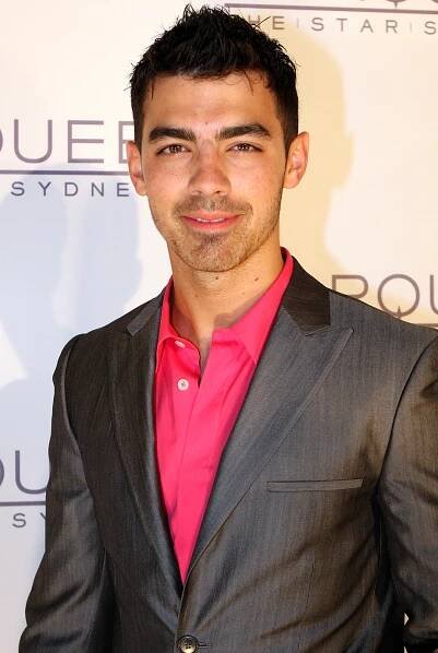 Súbor:Joe Jonas 2012.jpg