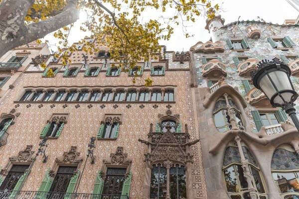 Top 17 Things to Do in...Barcelona 35