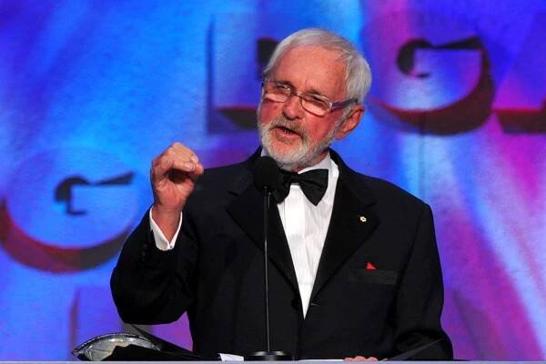 Norman Jewison receives a Lifetime Achievement Award from the Directors Guild Of America in 2010