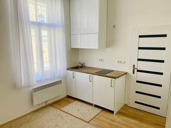 Prodej Byt Garsonka, Hlavní třída, Mariánské Lázně, Cheb