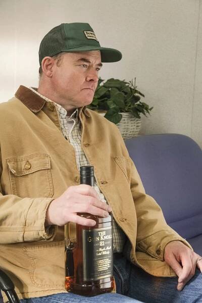 Farma na spadnutí - Tornado Season: Part One - Z filmu - David Koechner