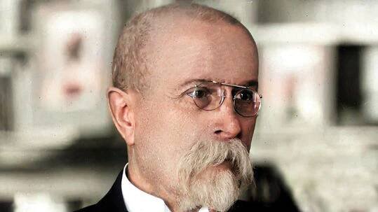 masaryk enchant-Colorized.jpg