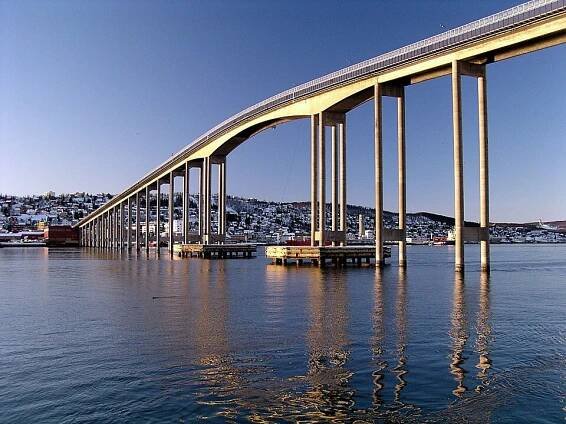 Tromsø Bridge - Wikipedia