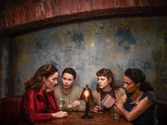 Rachael Stirling, Julie Graham, Chanelle Peloso, Crystal Balint - Vražedné šifry: San Francisco - Promo