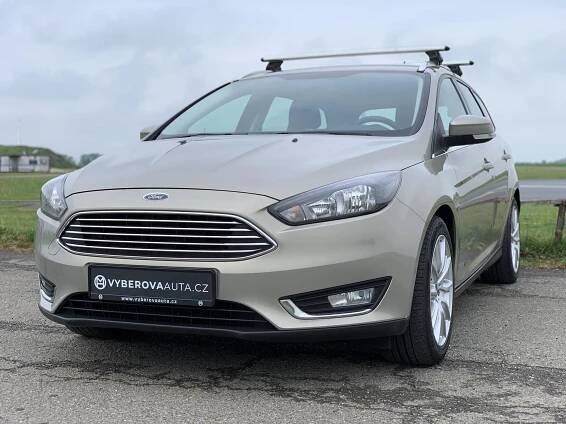 Ford Focus Combi 1.5 Ecoboost 110kw/Manuál/73 000 km/2xALU - Výběrová auta