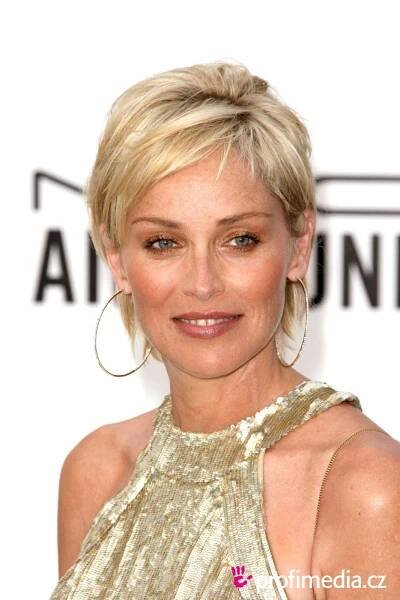 Sharon Stone - celebrity účes - HappyHair