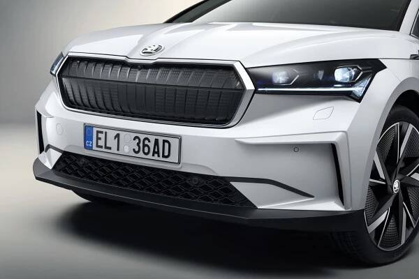 Nejdůležitější škodovka posledních let: Elektrický Enyaq už zná i svoji základní cenu