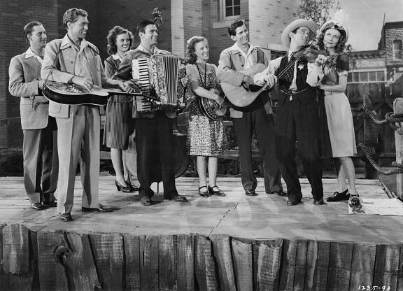 Roy Acuff, Irene Ryan - O, My Darling Clementine - Z filmu