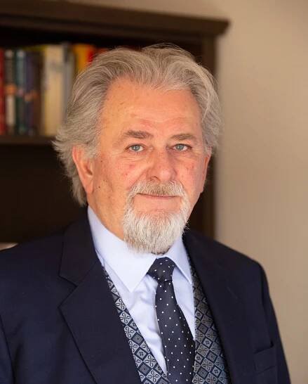 about the author | Systemics for a good quality of professional life and daily life 