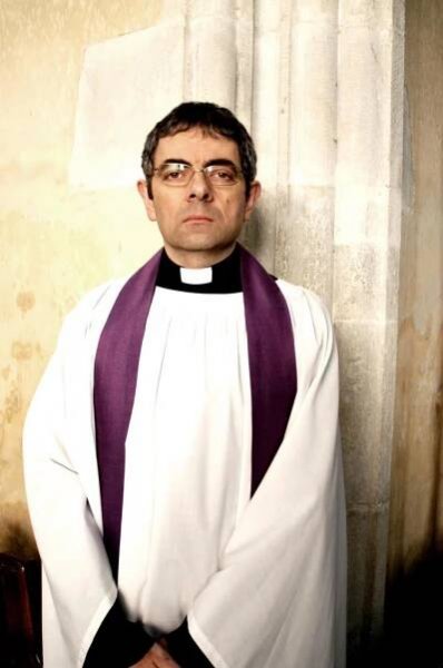 KEEPING MUM, Rowan Atkinson, 2005, ©Think Film