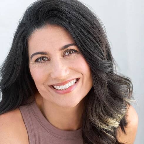 _Colleen O'Shaughnessey - Headshot.jpg