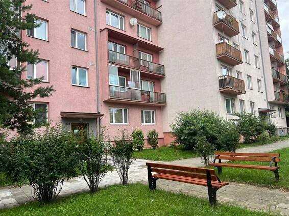 Prodej bytu 3+1, 61 m2, Holešov, ulice Bezručova, okres Kroměříž