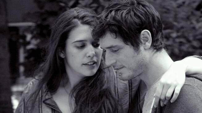 Valentine Catzéflis, Jérémie Elkaïm - Indésirables - Z filmu