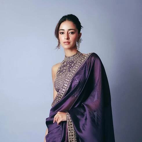 Ananya Panday’s sari from Punit Balana’s latest collection was embellished with Marodi and mirror work