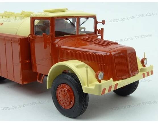Tatra 111 C Cisterna Benzina 1958, Premium ClassiXXs 1:43