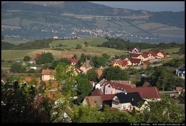 Libochovany – fotografie / hrady-zriceniny.cz