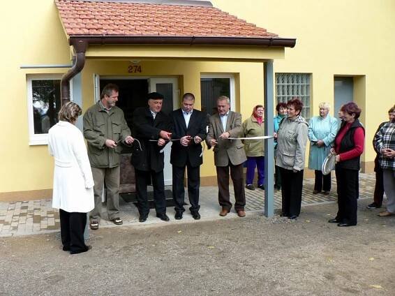 Fotogalerie - Slavnostní otevření DPS - Oficiální stránky obce Habrovany