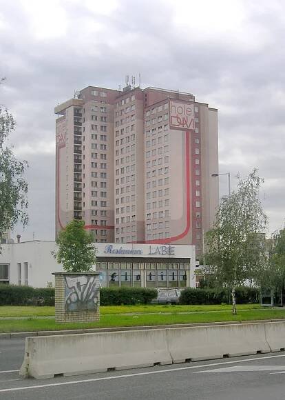 Hotel DUM