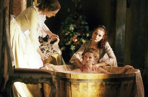 Ve jménu lásky a povinnosti - Z filmu - Alexandra Maria Lara, Henriette Richter-Röhl