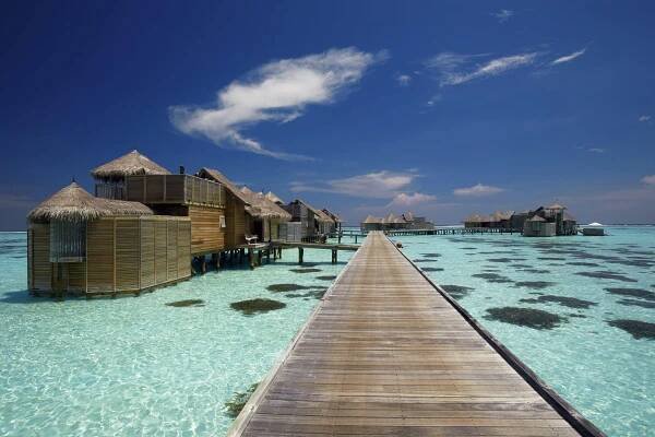 Gili Lankanfushi 5* - Maledivy - DELUXEA