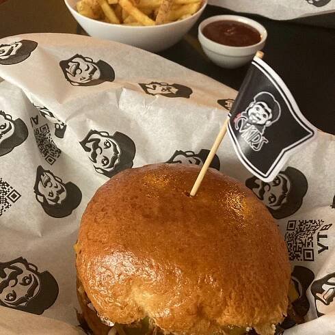 CAKIR'S BURGER, Sumperk - Restaurant Reviews, Photos & Phone Number - Tripadvisor