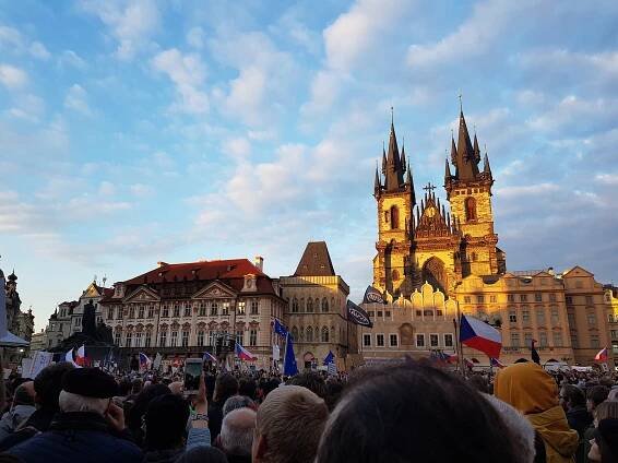 Milion chvilek pro demokracii – Wikipedie
