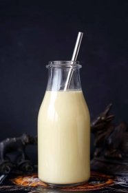 Zlaté mandlové mléko | Veganotic