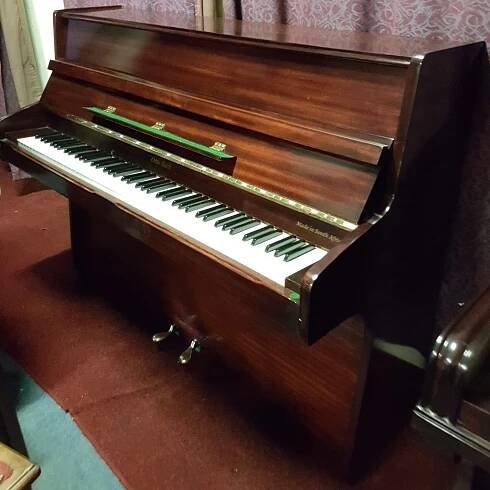 Otto Bach Upright Piano (077)