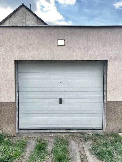 Garáž Kladno Rozdělov – Správníkem.cz