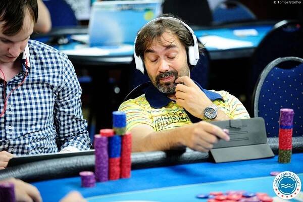 ČPT Masters: V druhém flightu zazářil Vítek Pešta - POKERživě