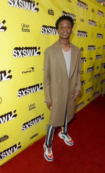 "BOOKSMART" World Premiere at SXSW Film Festival on March 10, 2019 in Austin, Texas - Austin Crute - Šprtky to chtěj taky - Z akcí