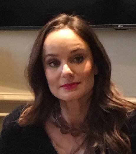 SARAH WAYNE CALLIES: La ciencia ficción te permite hablar de política