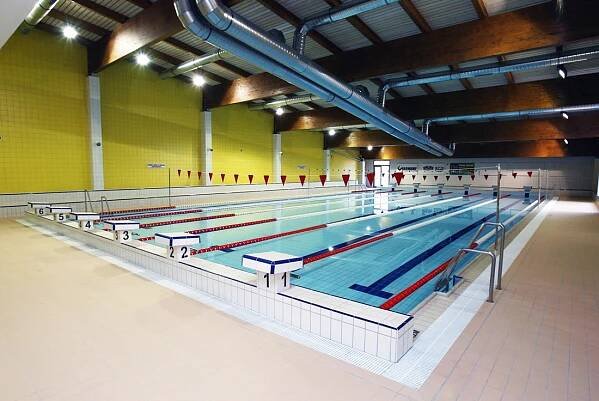 BAZÉN TIPSPORT LAGUNA BEROUN | Obklady, dlažby, mozaiky a bazény - FIN GRES s.r.o.