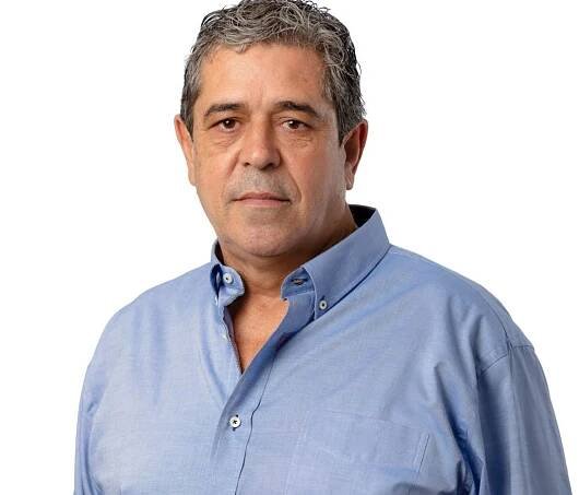Fernando Santos aiming to support public workers