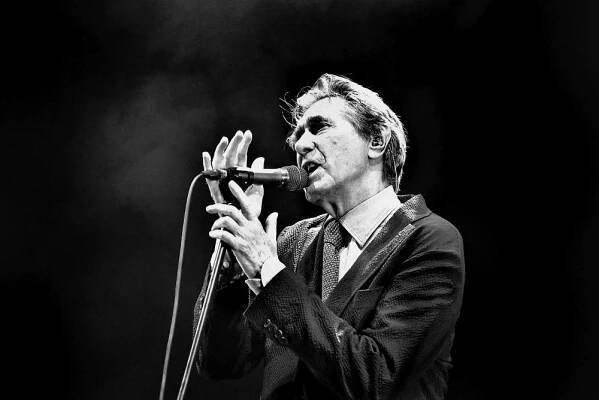 Bryan Ferry zvedl ze sedadel celé Forum Karlín