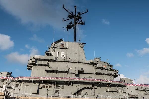 USS Lexington 2019