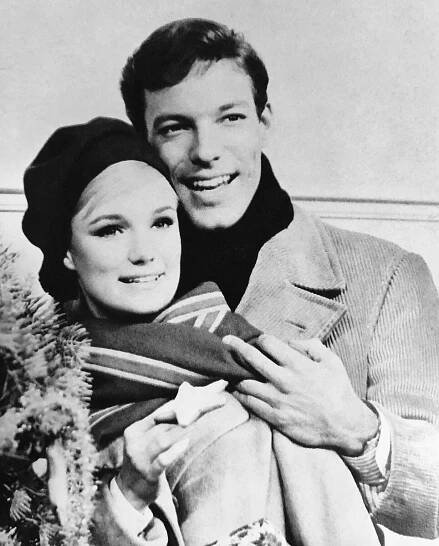 Category:Richard Chamberlain - Wikimedia Commons