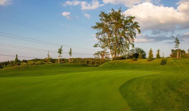 Golfové hřiště – Galerie Golf Hostivař
