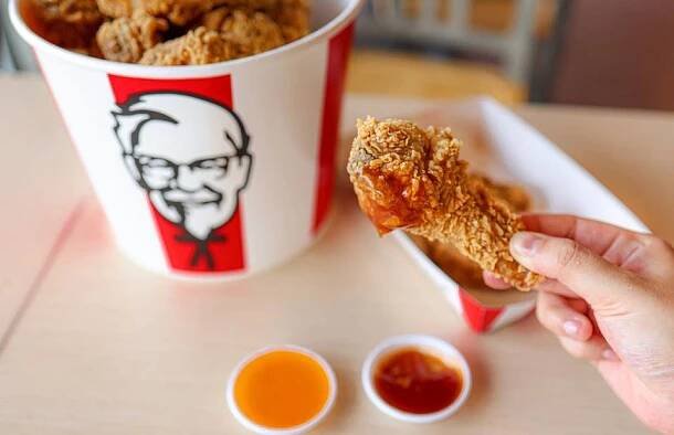 KFC zavedlo novinku. Začalo prodávat kuřecí pařáty, chce totiž ušetřit - AAzdraví.cz