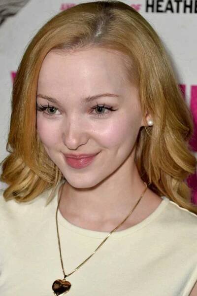 Dove Cameron 2014